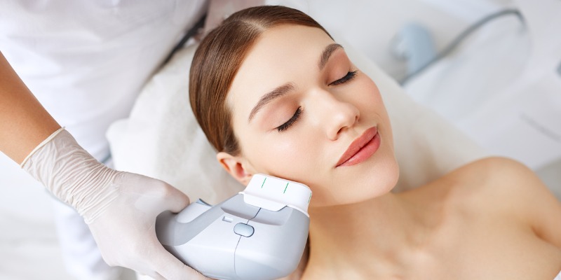How Fat Freezing and HIFU Work Together? 4 book a personalised consultation of Fat Freezing and HIFU Together Royal Tunbridge Wells